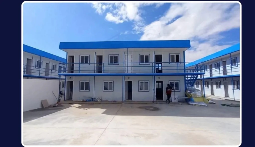 خدمات رويال كرفان للحلول الهندسية والكرافانات